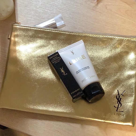 YSL makeup pouch with mascara and shower gel - Picture 1 of 2